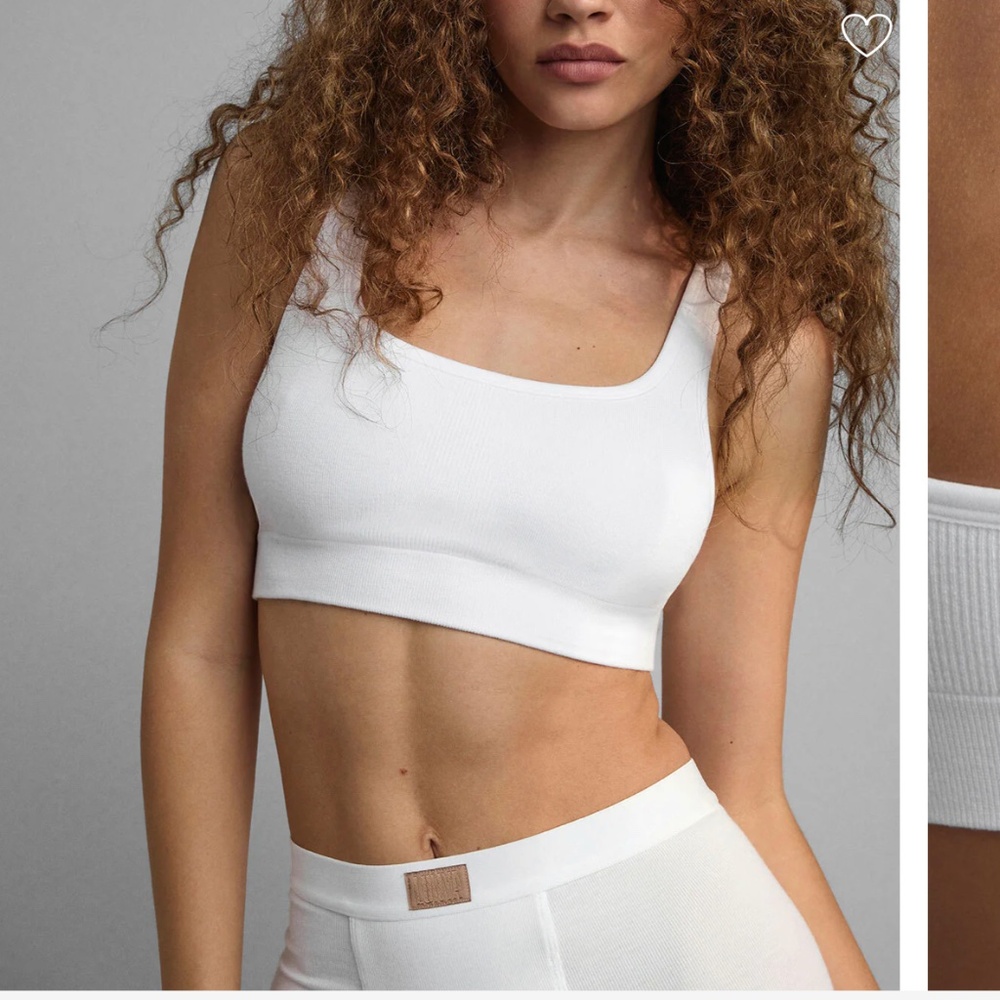 3/$42 LUNYA BNWT Seamless Modal Scoop Bralette in Sincere White Size M - Picture 2 of 6